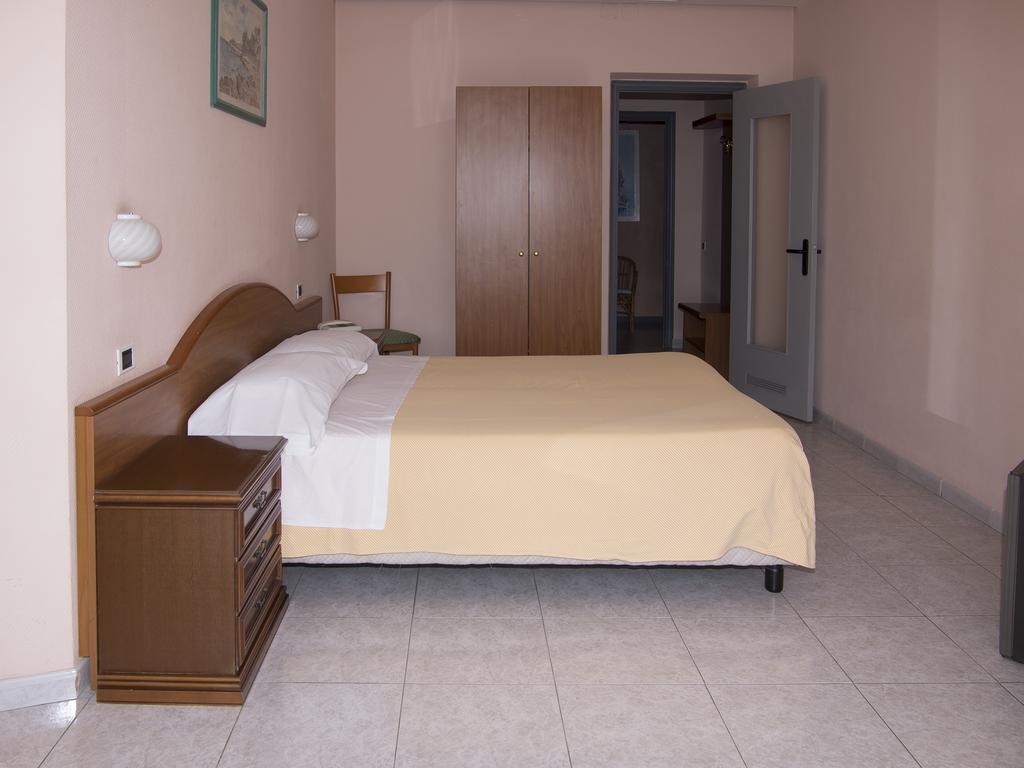 Hotel Cristallo Lerici Dış mekan fotoğraf