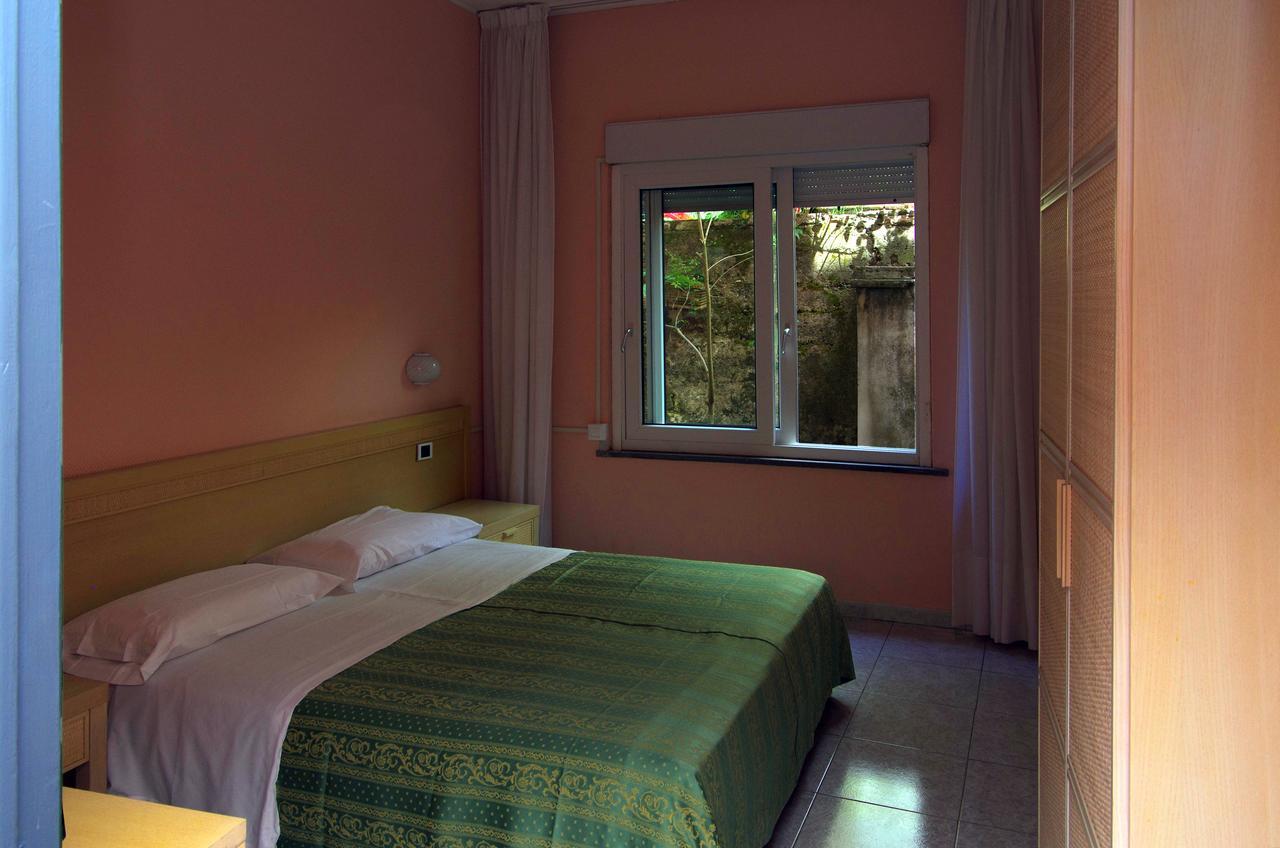 Hotel Cristallo Lerici Dış mekan fotoğraf
