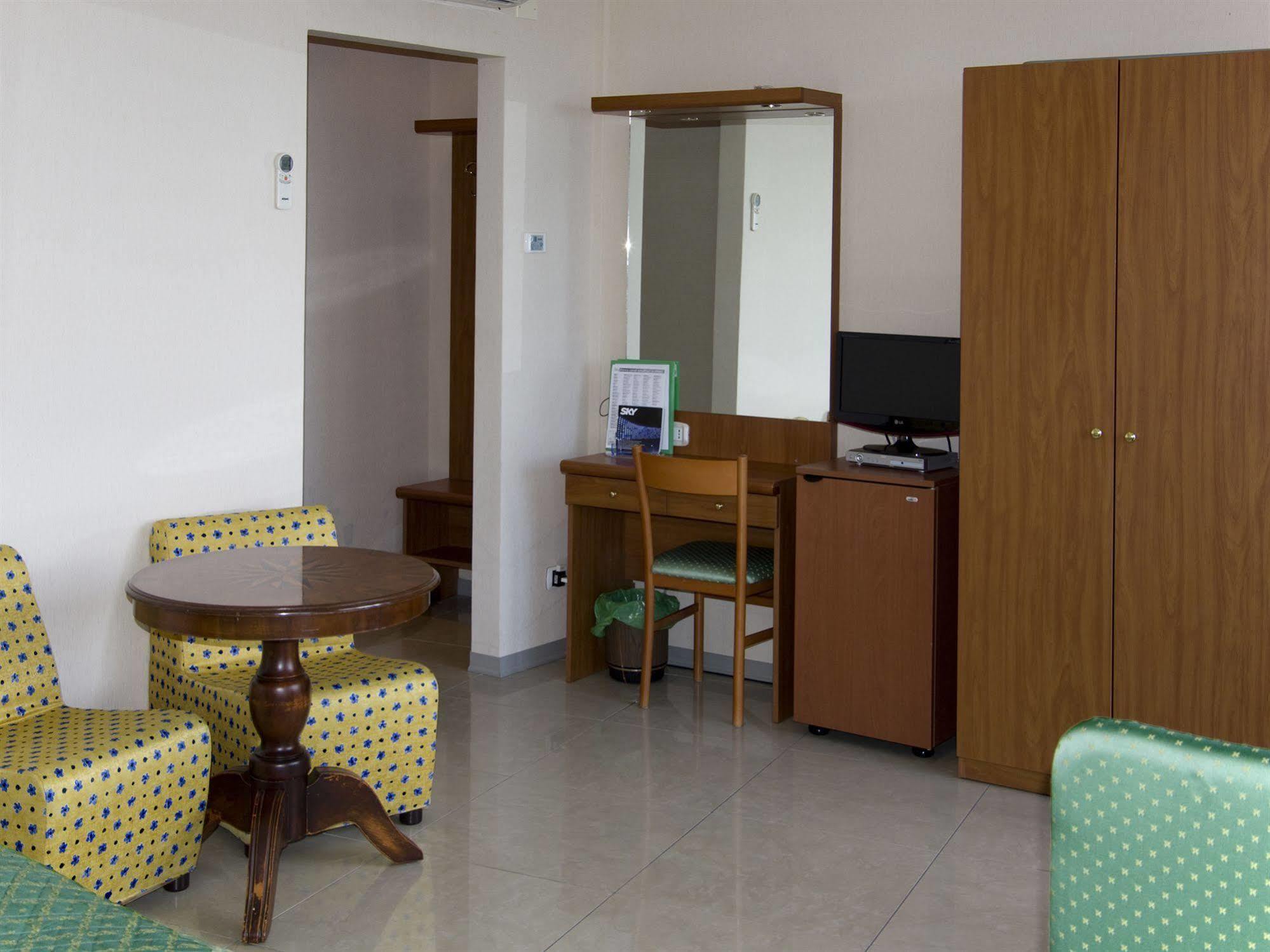 Hotel Cristallo Lerici Dış mekan fotoğraf
