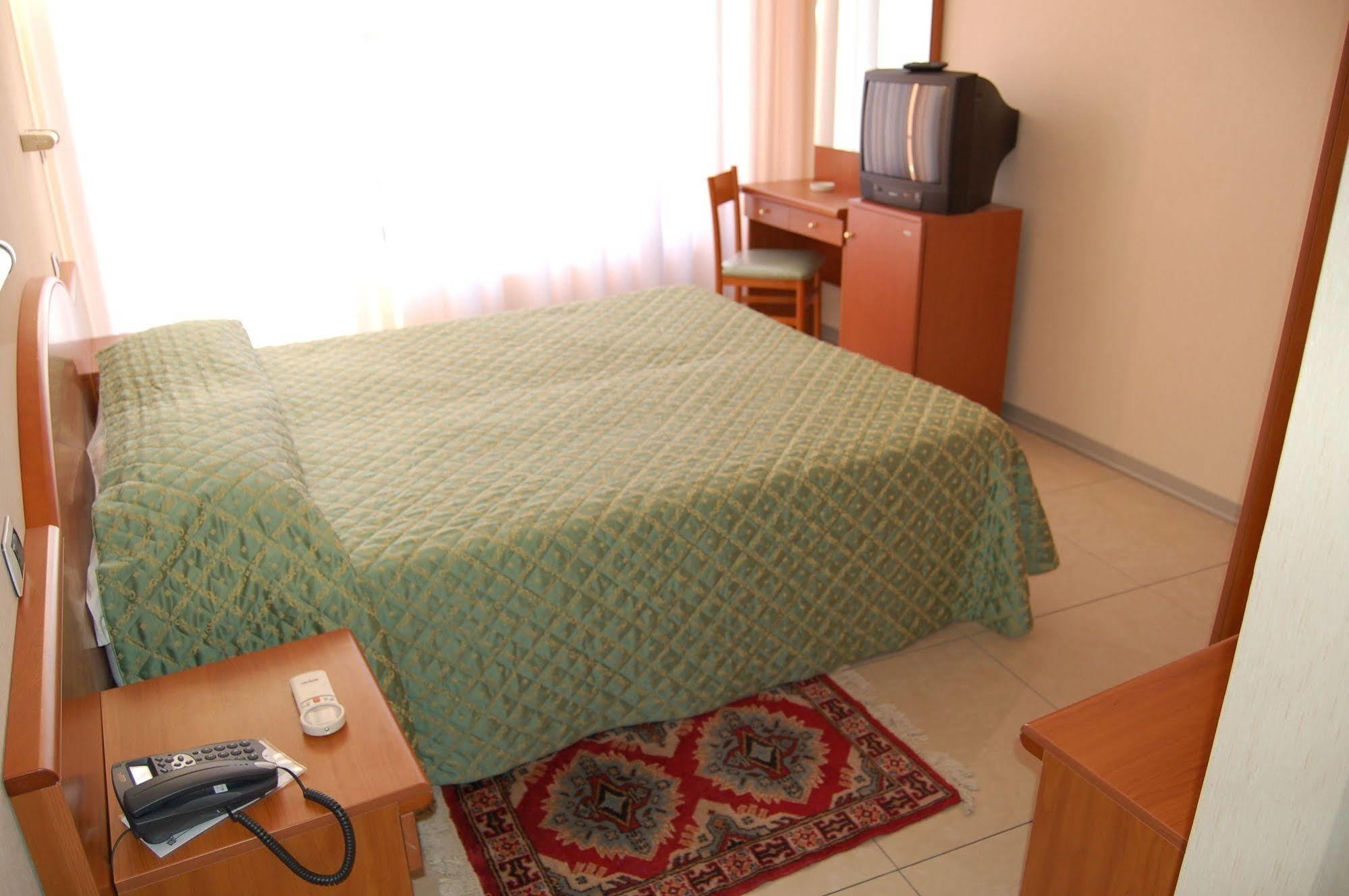Hotel Cristallo Lerici Dış mekan fotoğraf