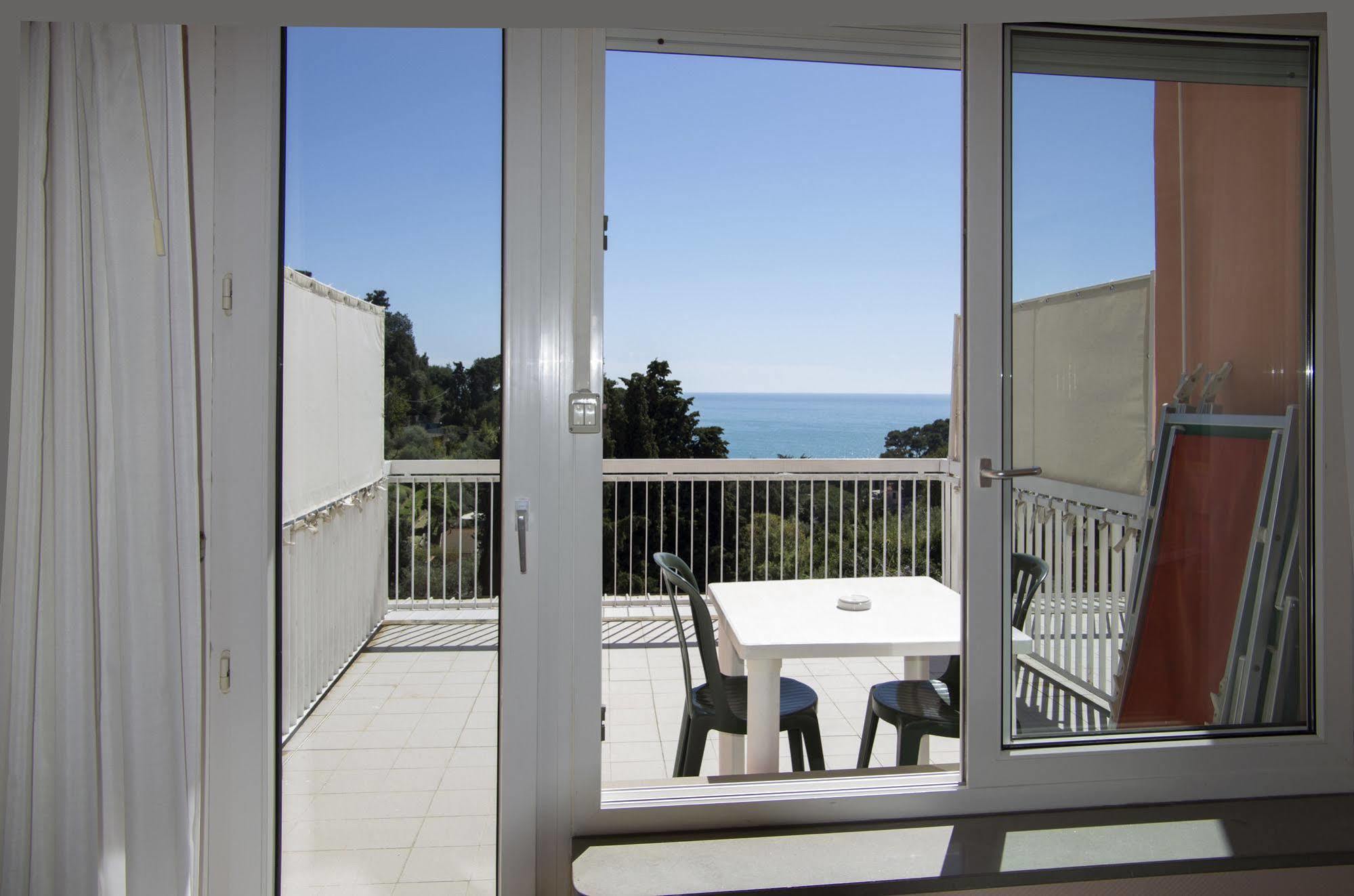 Hotel Cristallo Lerici Dış mekan fotoğraf